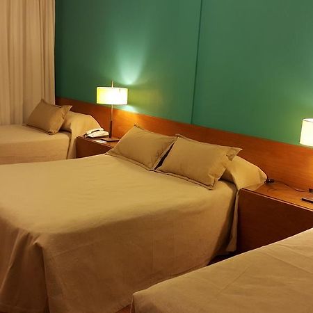 Hotel Avenida Buenos Aires Dış mekan fotoğraf