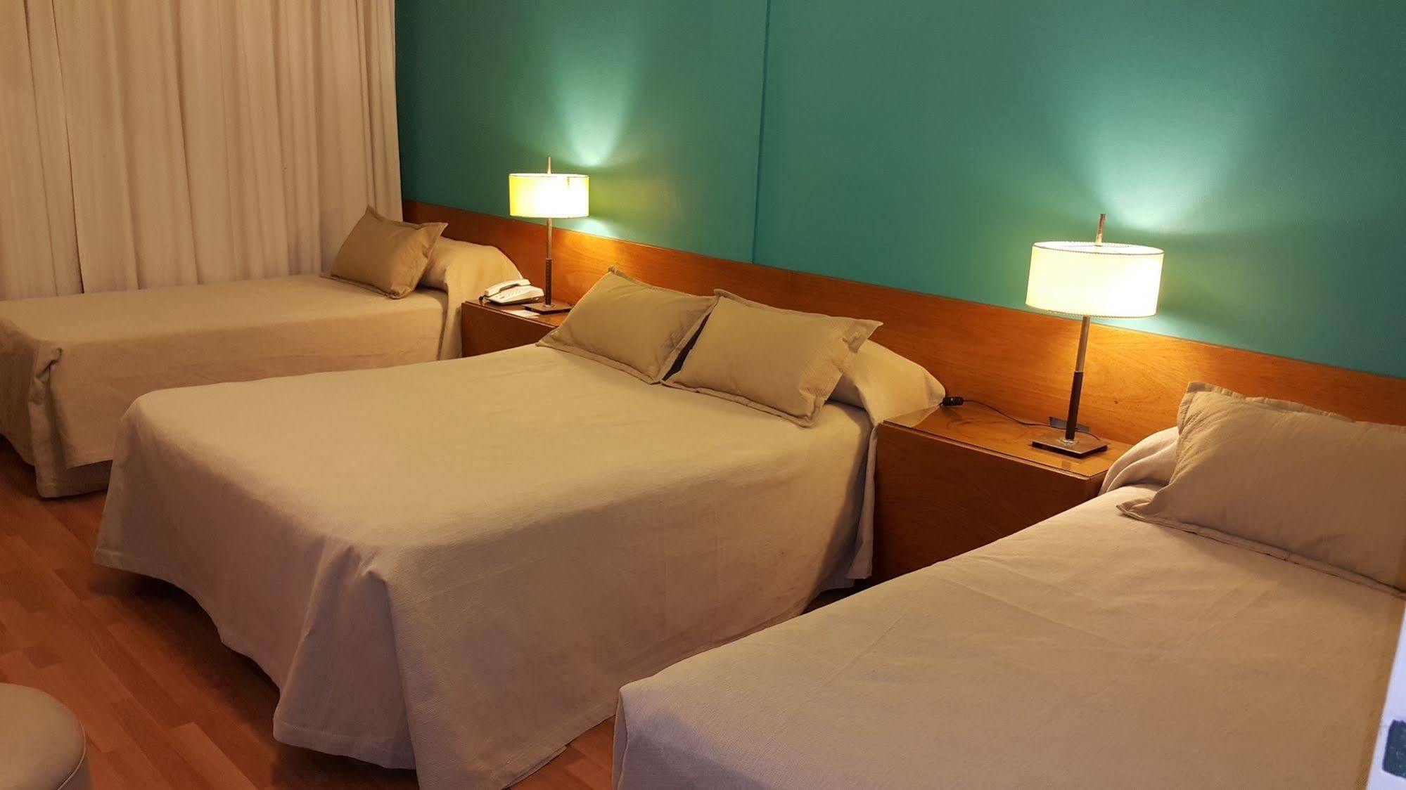 Hotel Avenida Buenos Aires Dış mekan fotoğraf