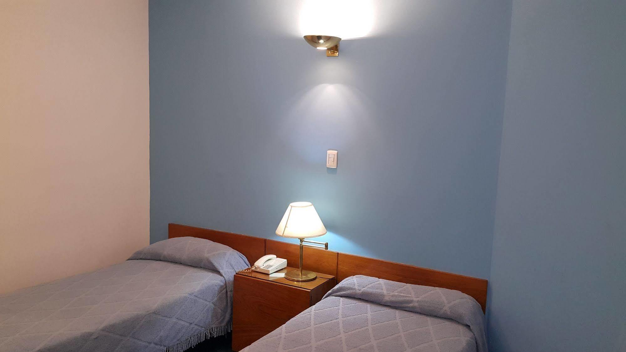 Hotel Avenida Buenos Aires Dış mekan fotoğraf