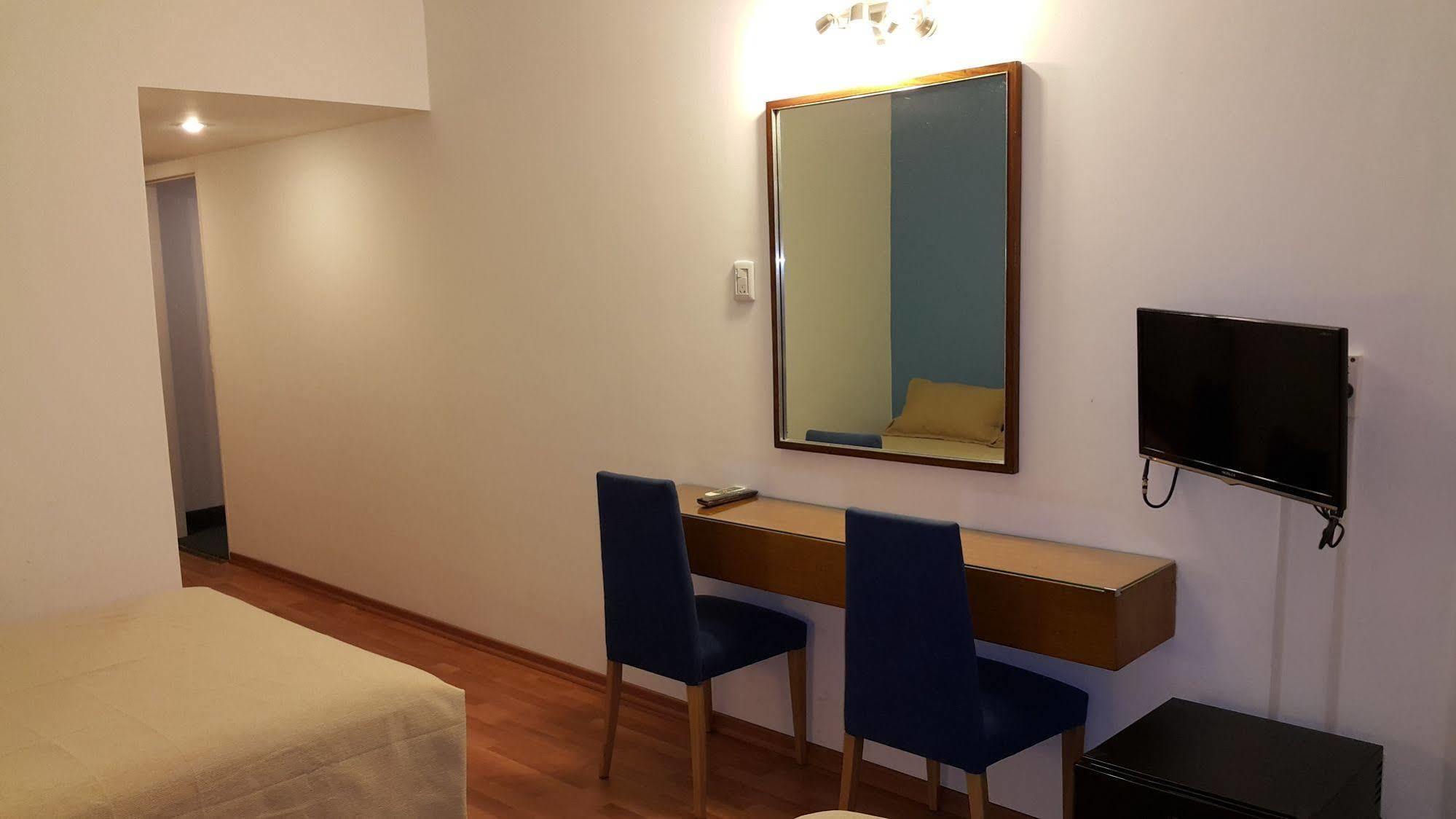 Hotel Avenida Buenos Aires Dış mekan fotoğraf