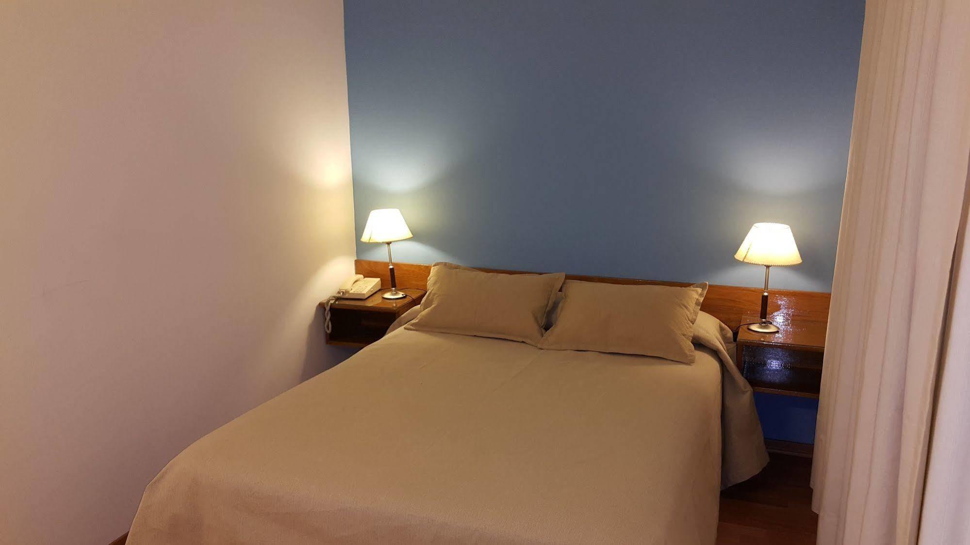 Hotel Avenida Buenos Aires Dış mekan fotoğraf